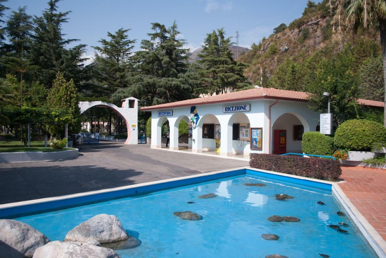 Villaggio Turistico La Mantinera - Appartamenti De Luxe Praia a Mare Exteriér fotografie